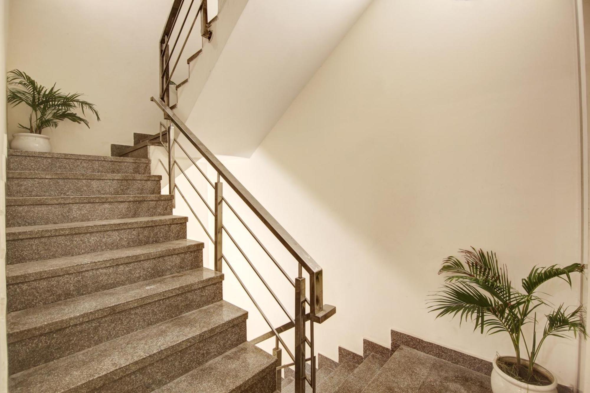 Limewood Stay - Fortis Hospital Gurgaon Extérieur photo