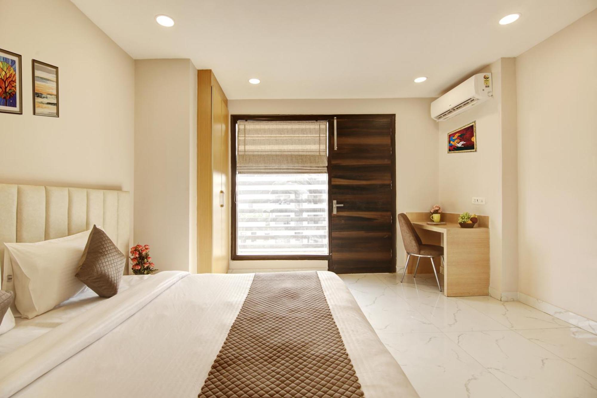 Limewood Stay - Fortis Hospital Gurgaon Extérieur photo