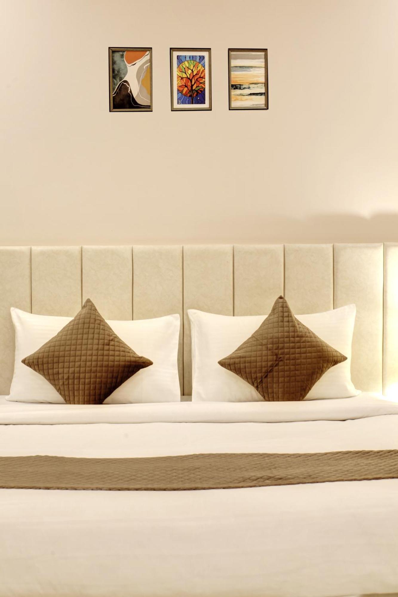 Limewood Stay - Fortis Hospital Gurgaon Extérieur photo