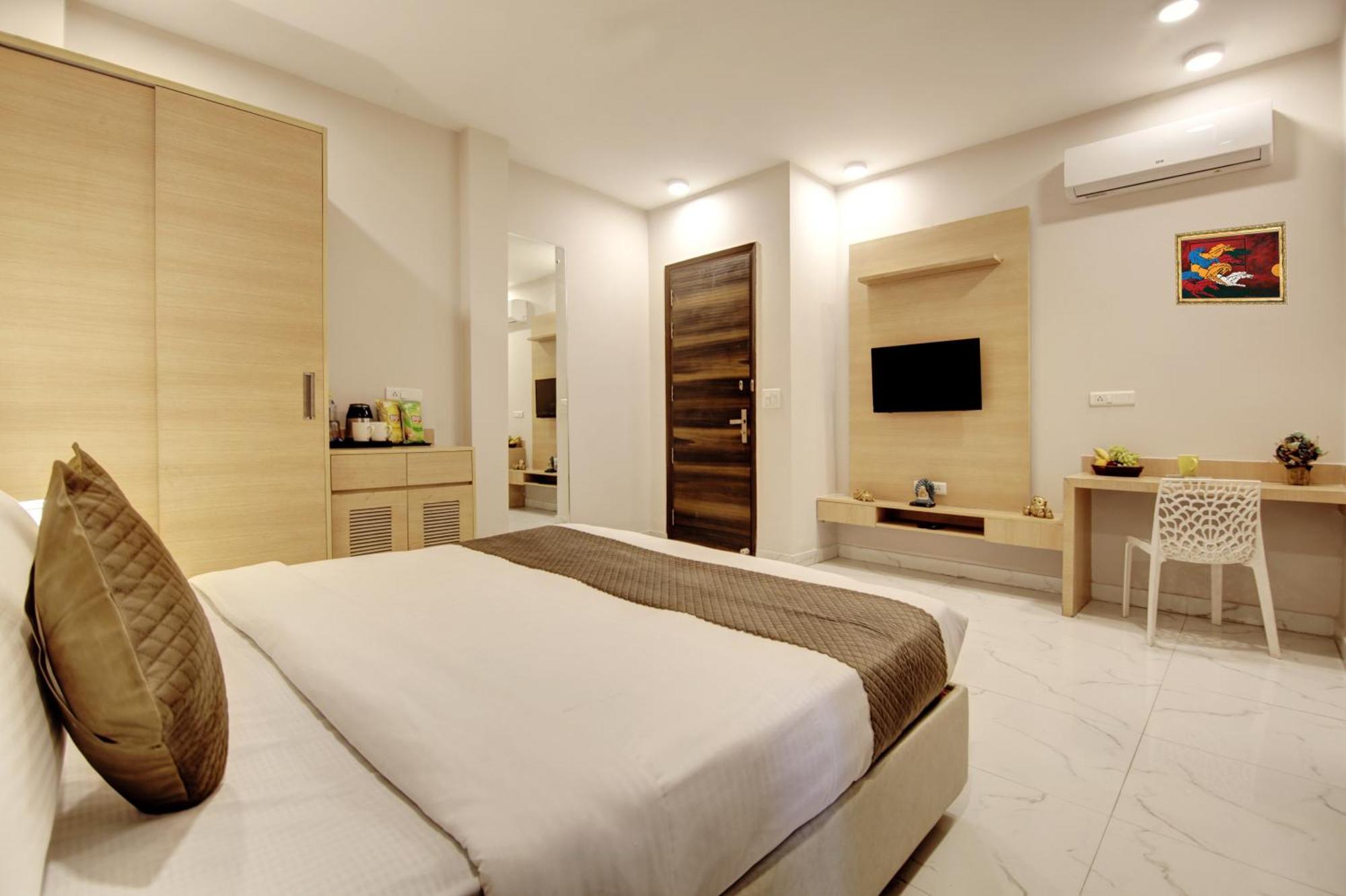 Limewood Stay - Fortis Hospital Gurgaon Extérieur photo